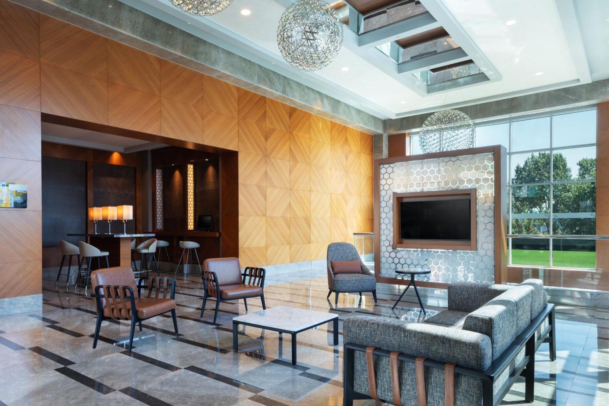 Sheraton Bursa Hotel Exterior foto The Westin Hyderabad Hiranandani